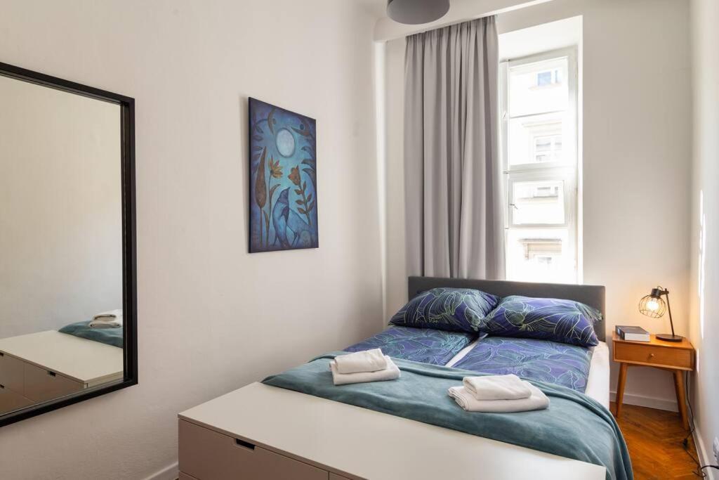 Royal Route Apartment Fully Equipped Cracovia Esterno foto