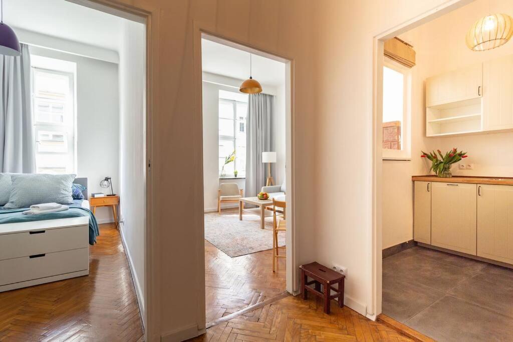 Royal Route Apartment Fully Equipped Cracovia Esterno foto