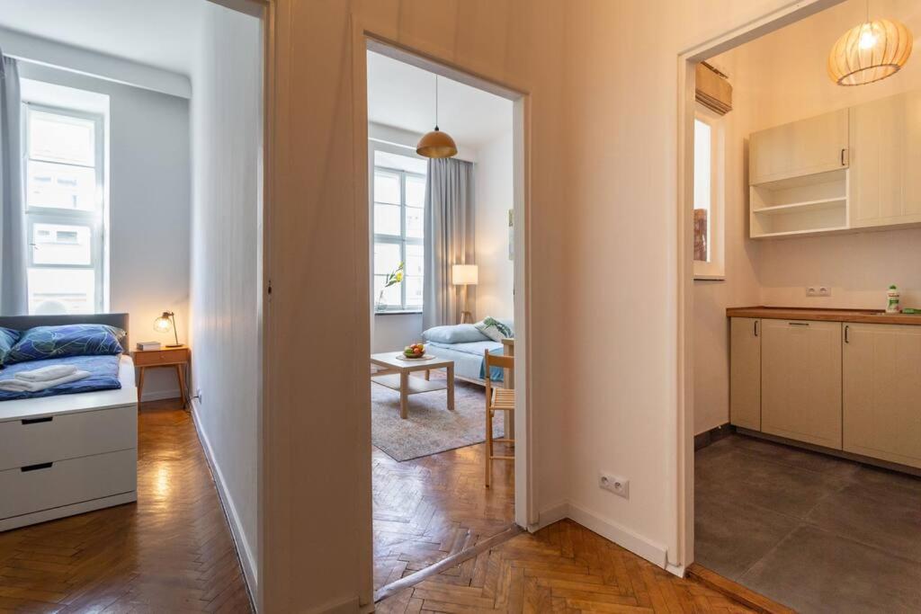 Royal Route Apartment Fully Equipped Cracovia Esterno foto